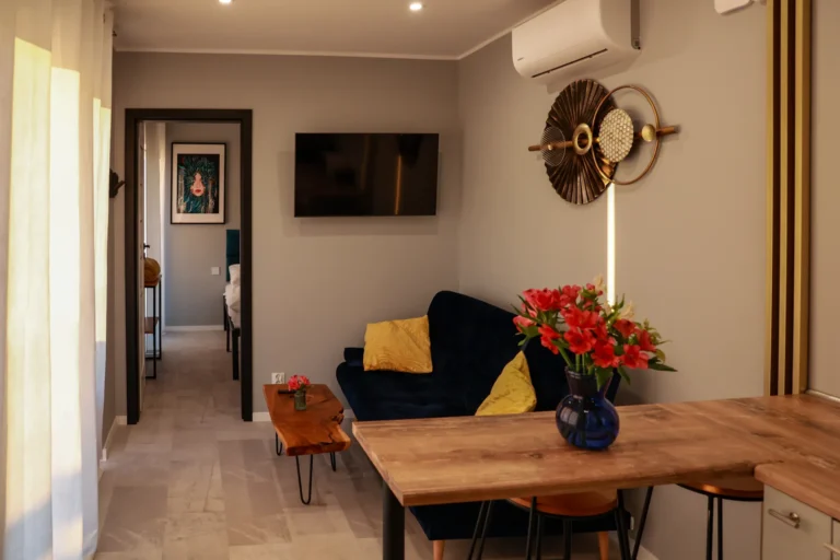 28b0113b-28db-43a6-b82c-def10f222150