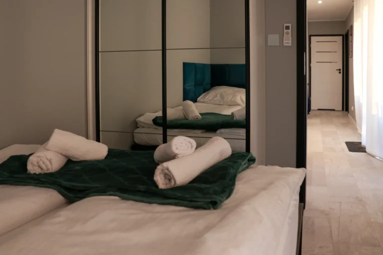 9445e69f-0093-4834-8815-c63f153f895a