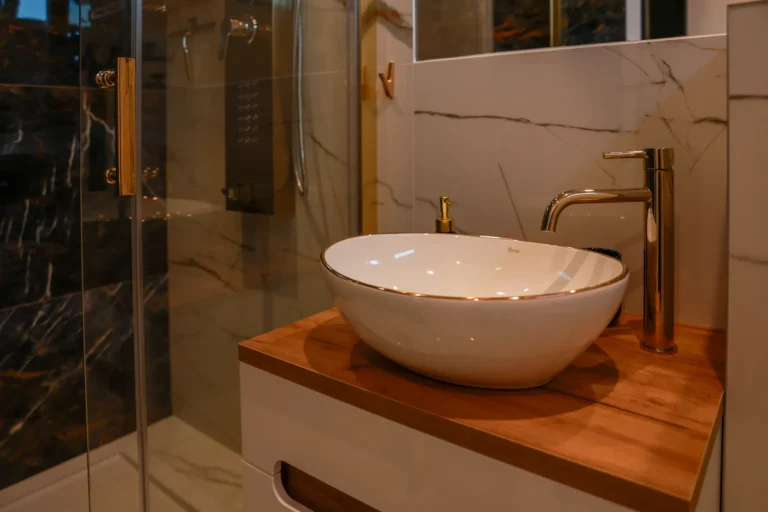 ff1da92a-0290-4d94-b6bd-84b9c30409be